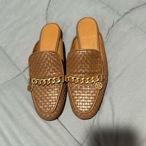 Authentic Tory Burch mini loafer slide with charm